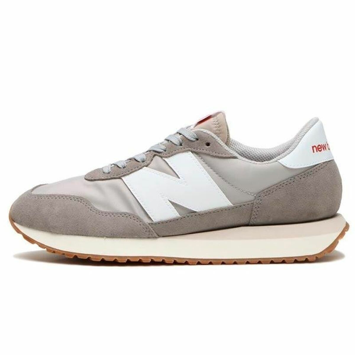 "New Balance 237V – mesh och mocka i retrodesign"