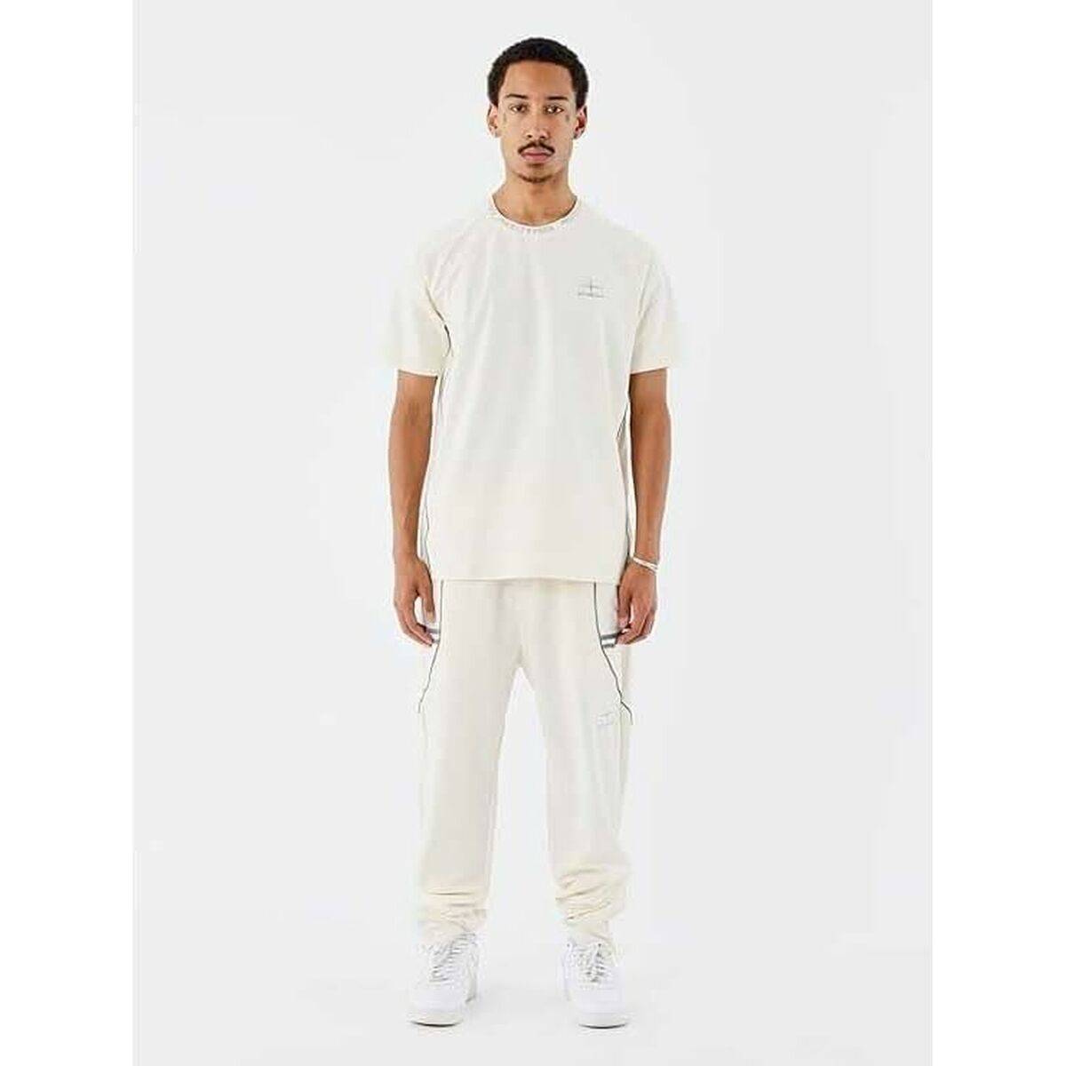 V2H6F0A4774715571B6FCCCF03B6FDD8D6AR7068956P6