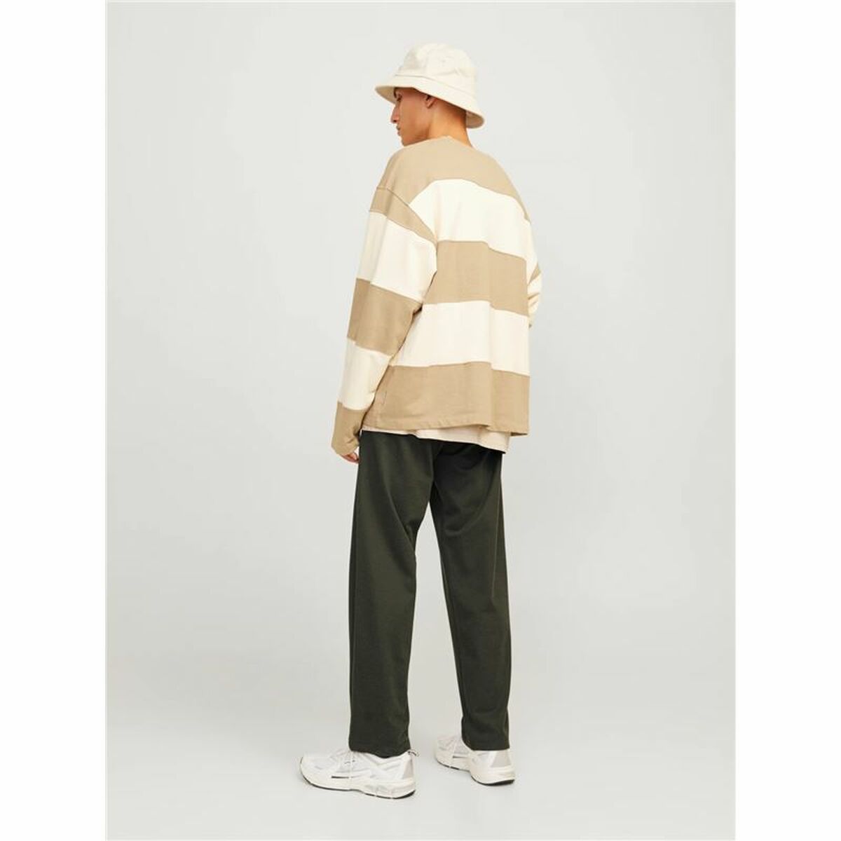 V5H6359587ECA602C05F325E59A5A9E11DDR5488631P4