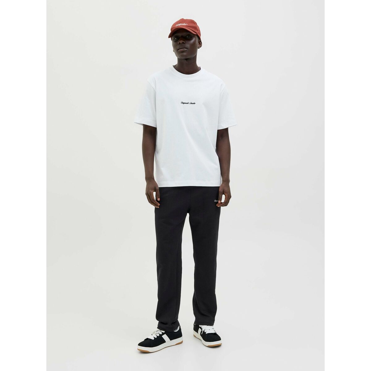 V2H6889416E4230144F7AC39C60656DA07ER7069187P5