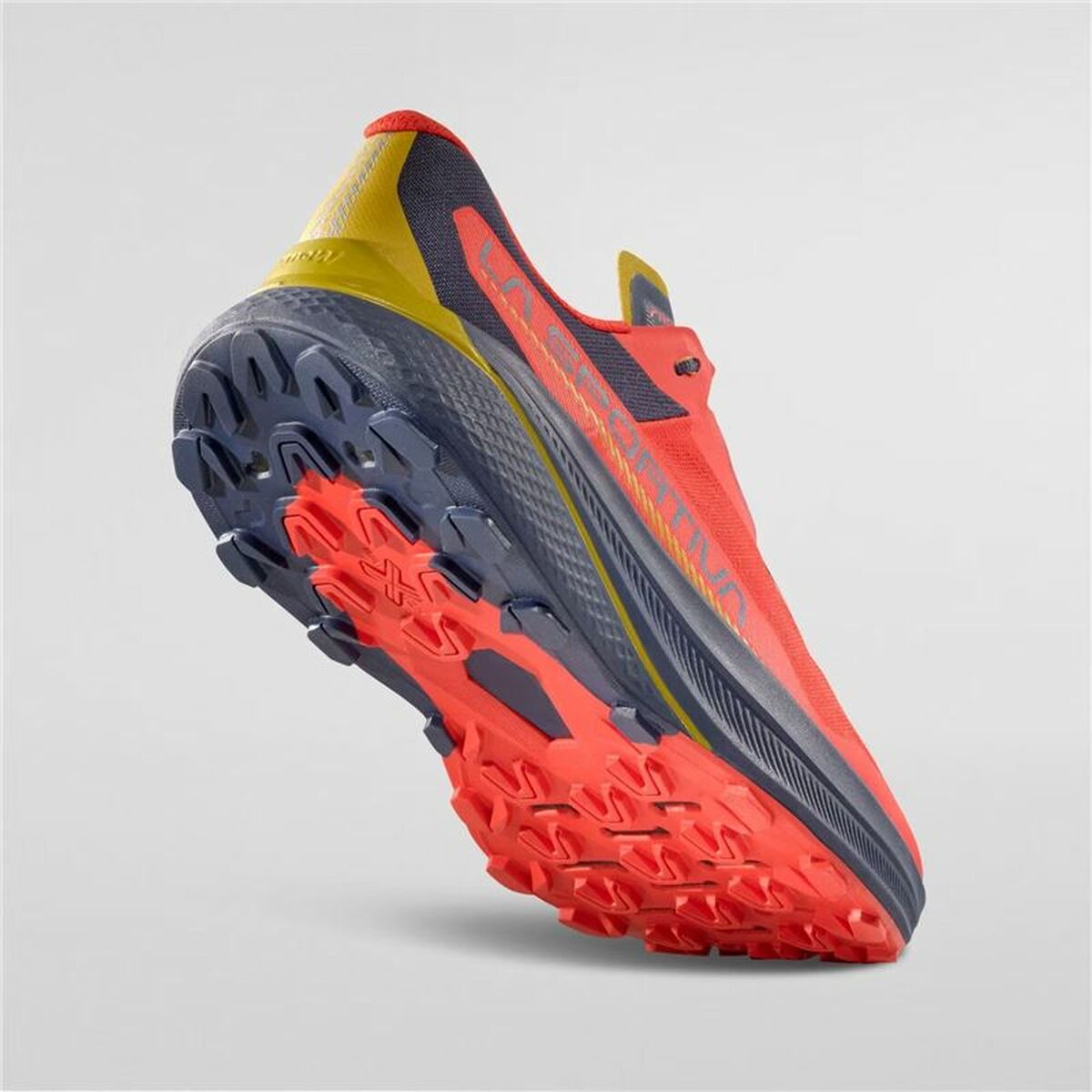 "La Sportiva Prodigio lätt och responsiv trailsko för vuxna"