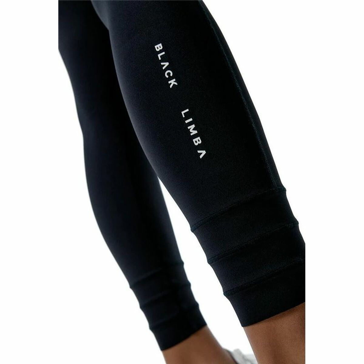 V3H9B52ED2BA9C20E5D336ACB4440C12276R6106235P4