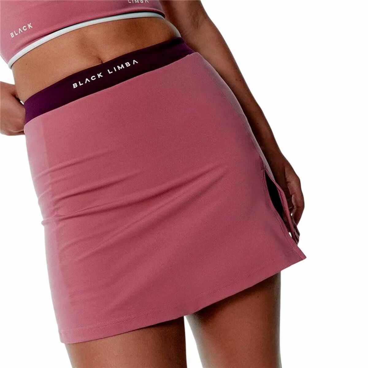 V3H15A2DEF04C58AFC5897FC62E50F15CAAR6082565P1