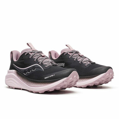 "Saucony Xodus Ultra 3 – unisex trailrunning shoe i svart färg"