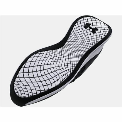 "Under Armour Charged Aurora 2 – zonindelad yttersula för grepp och stabilitet"