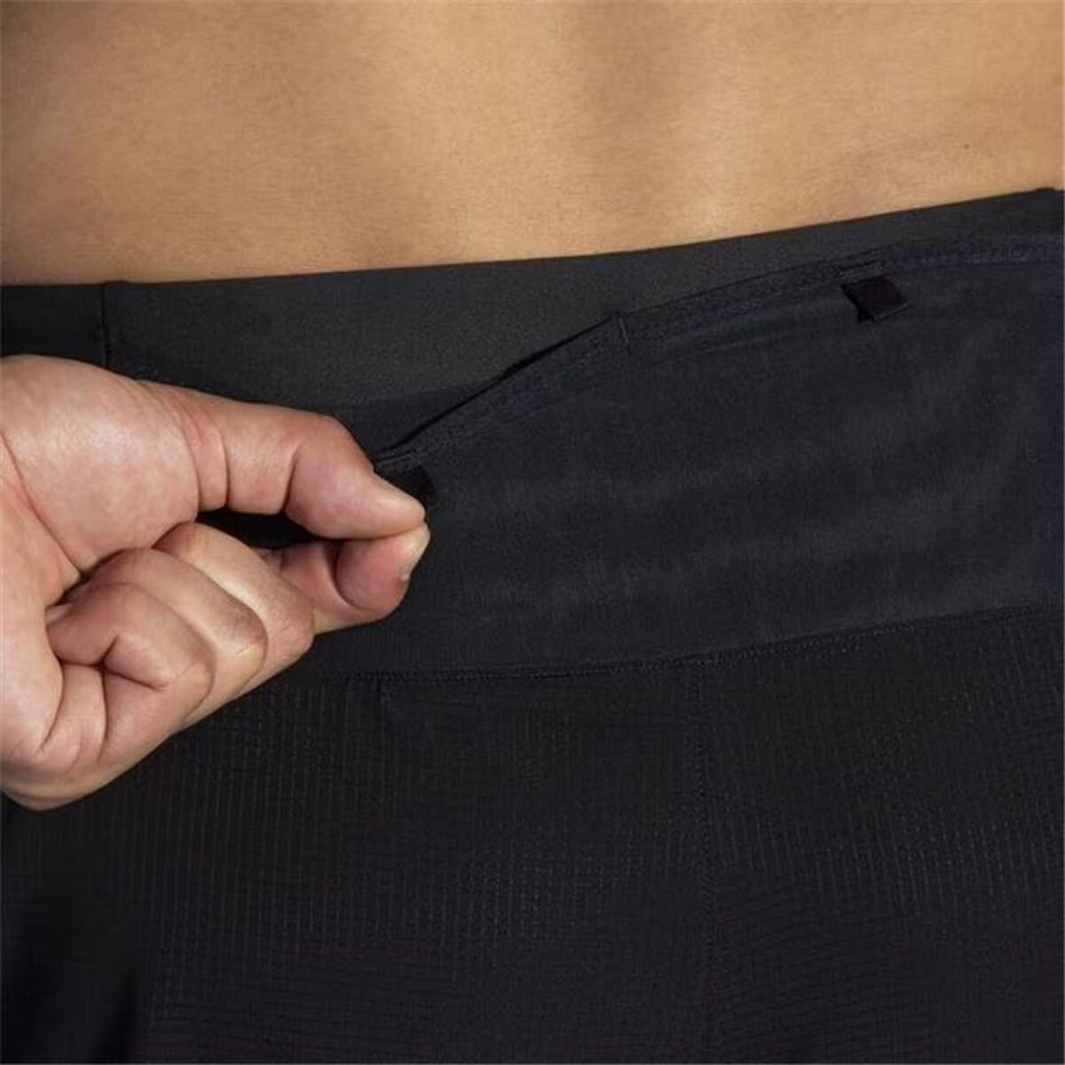 "Brooks High Point 5 2-in-1 shorts herr sidovy"