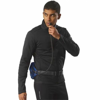 "Salomon Cross Season Waist närbild på spänne och logotyp"