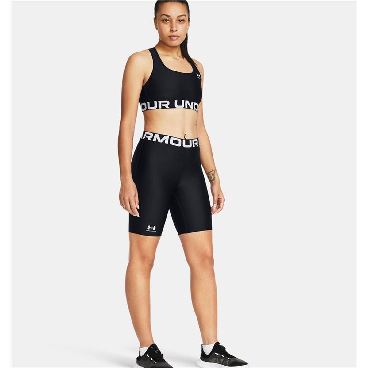 "Under Armour HG Authentics 8in sport-leggings dam svart helbild"
