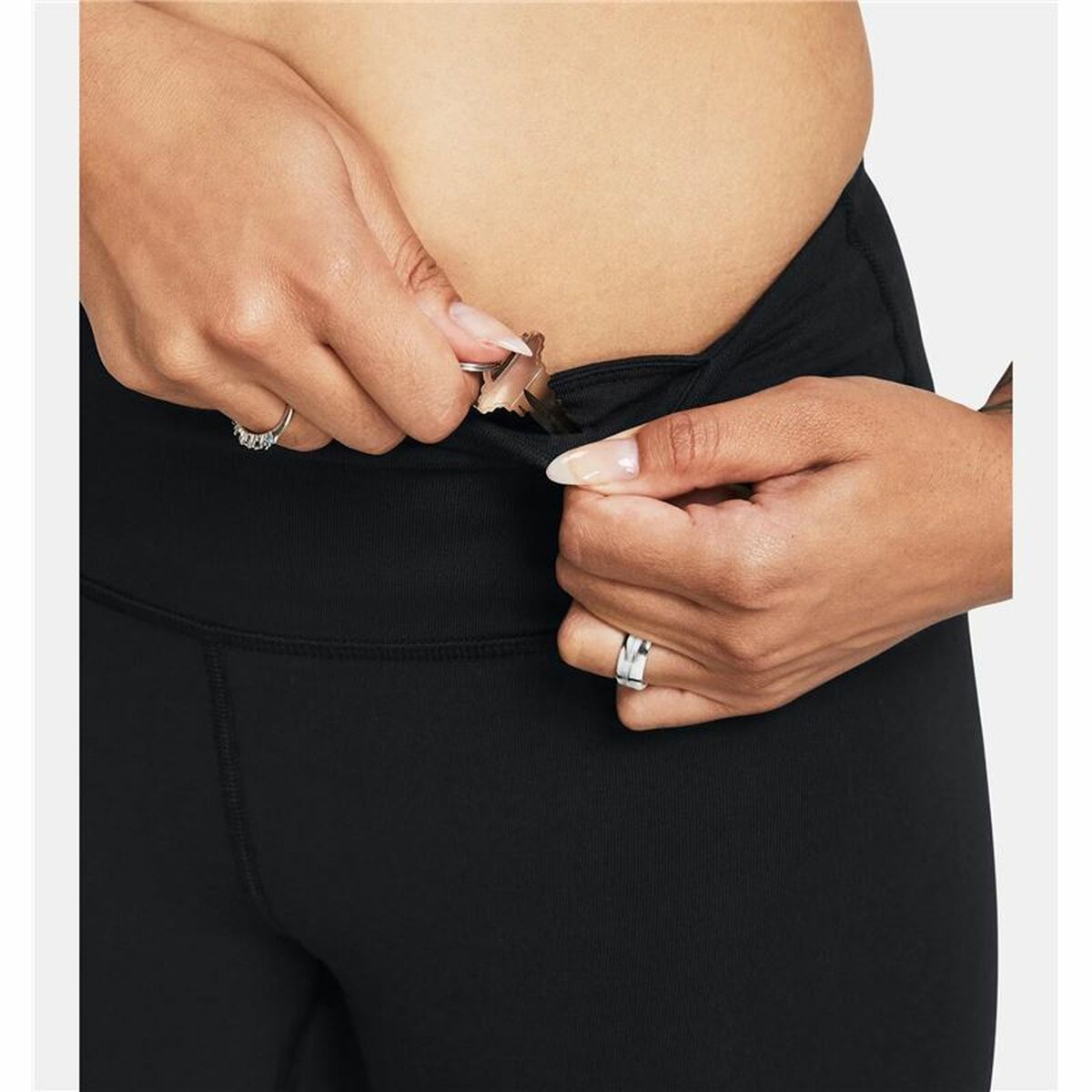 V3HD45136DEA5673BFAA3680933ECE903D8R5559168P5