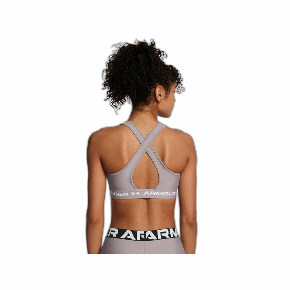 "Under Armour Crossback Mid grå – baksida på modell med crossback-remmar."
