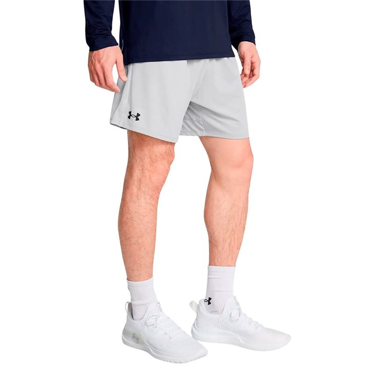 "Under Armour Tech sportshorts herr grå helbild framifrån alternativ vy"