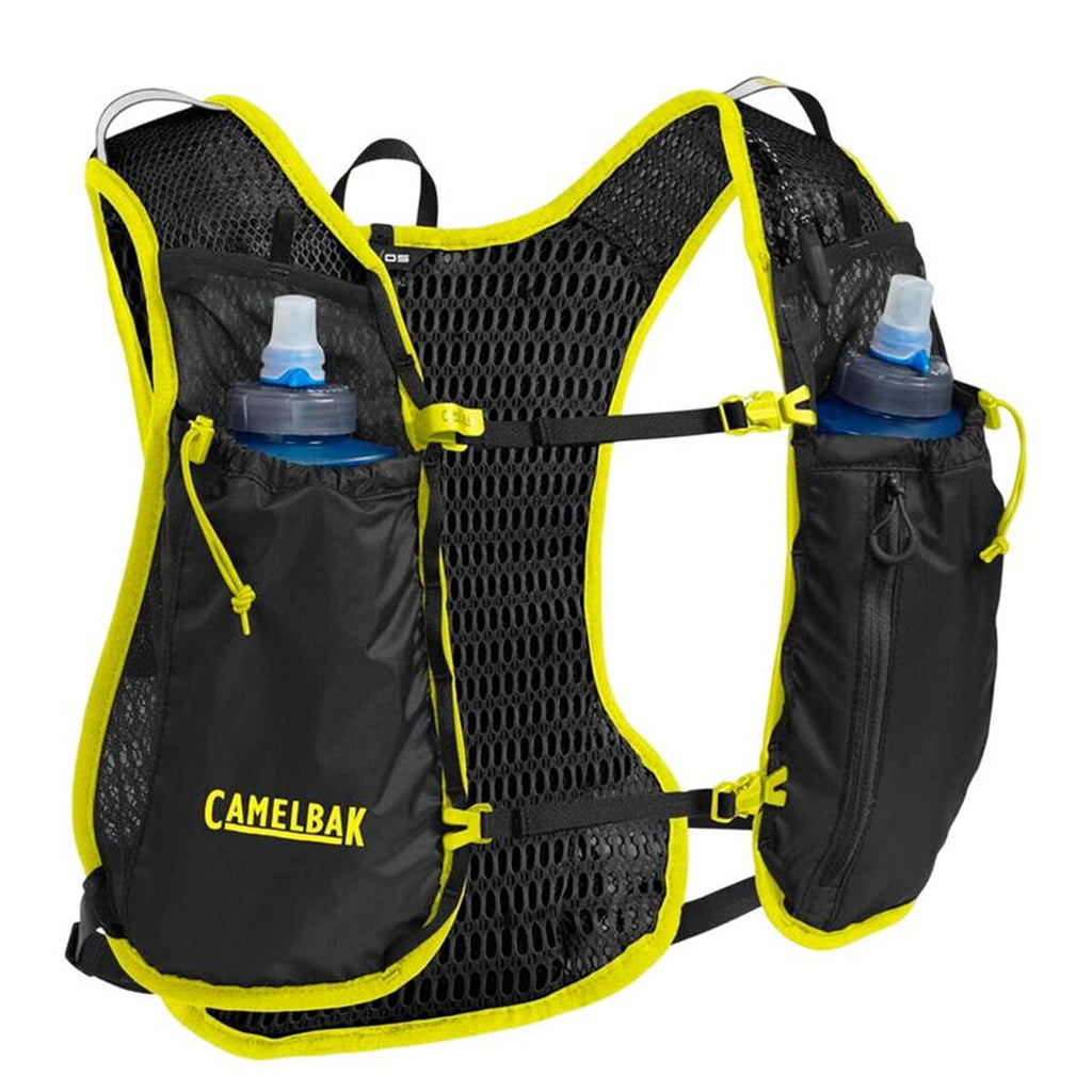 "Camelbak 34OZ löparväst unisex svart 1 liter bakifrån"