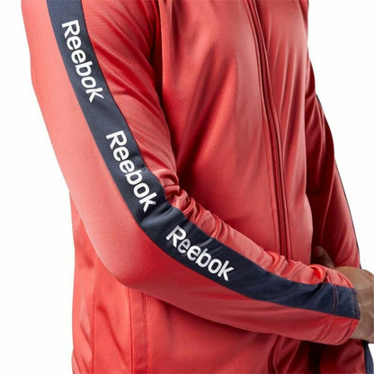 "Reebok Essentials Linear herrjacka röd med ståkrage och ventilerande material."