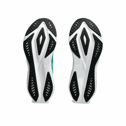 "Asics Versablast 4 Wave med FF BLAST-mellansula"