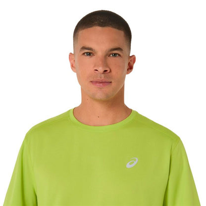 "Asics Core T-shirt herr limegrön bakifrån"