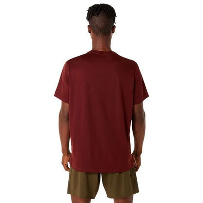 "Asics Core T-shirt herr mörkröd framifrån"