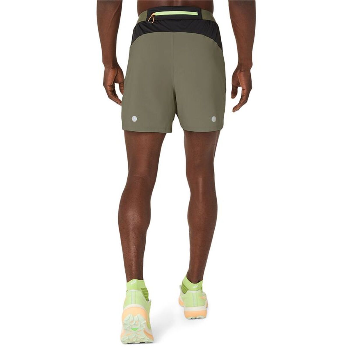 "Asics Fujitrail All Over Print sportshorts herr bakifrån"