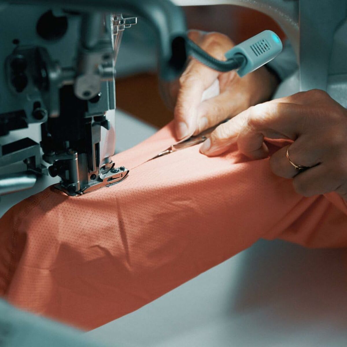 V2H517A96D10DAF513374AFF5E36F57CD55R6482648P4