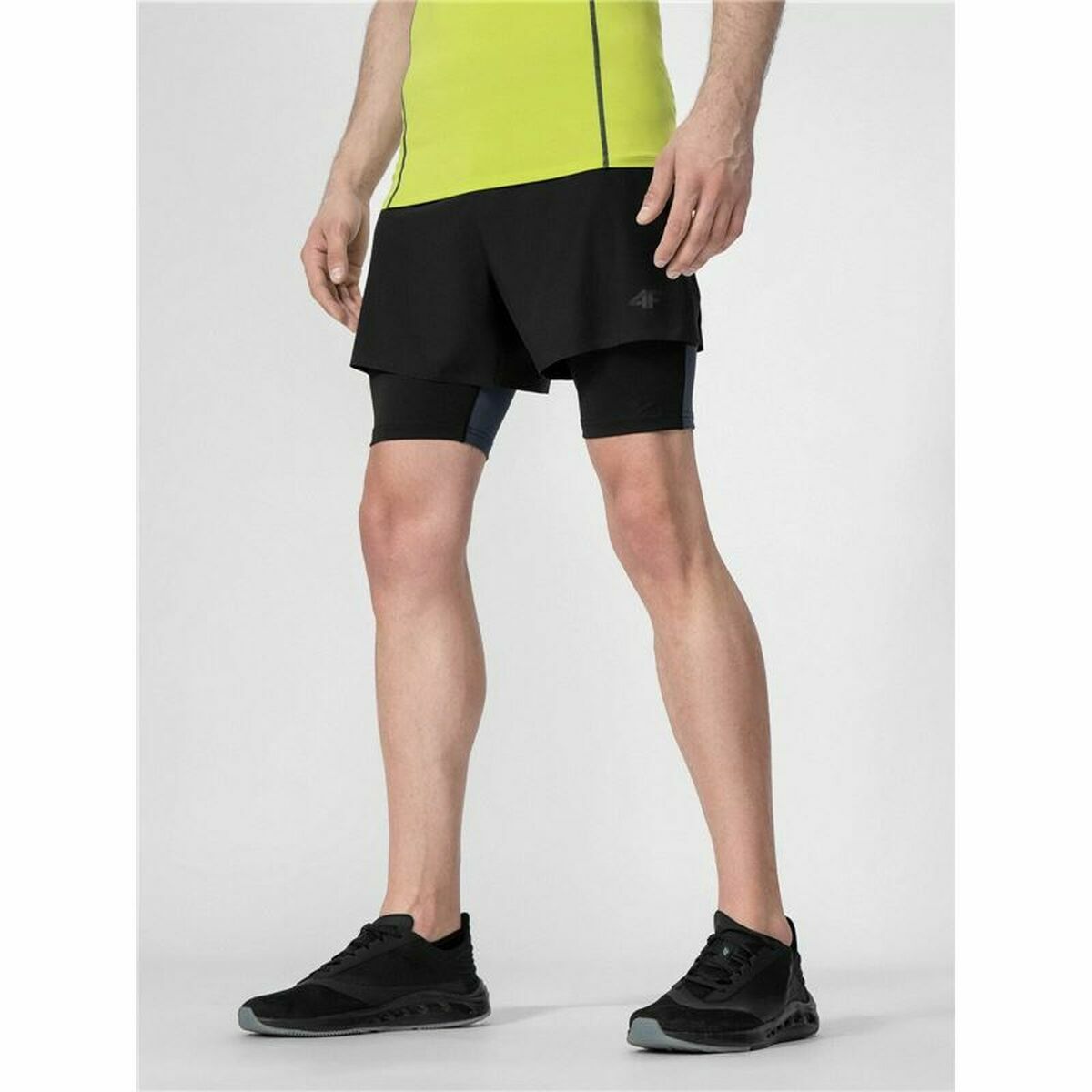 "4F sportshorts herr framifrån"