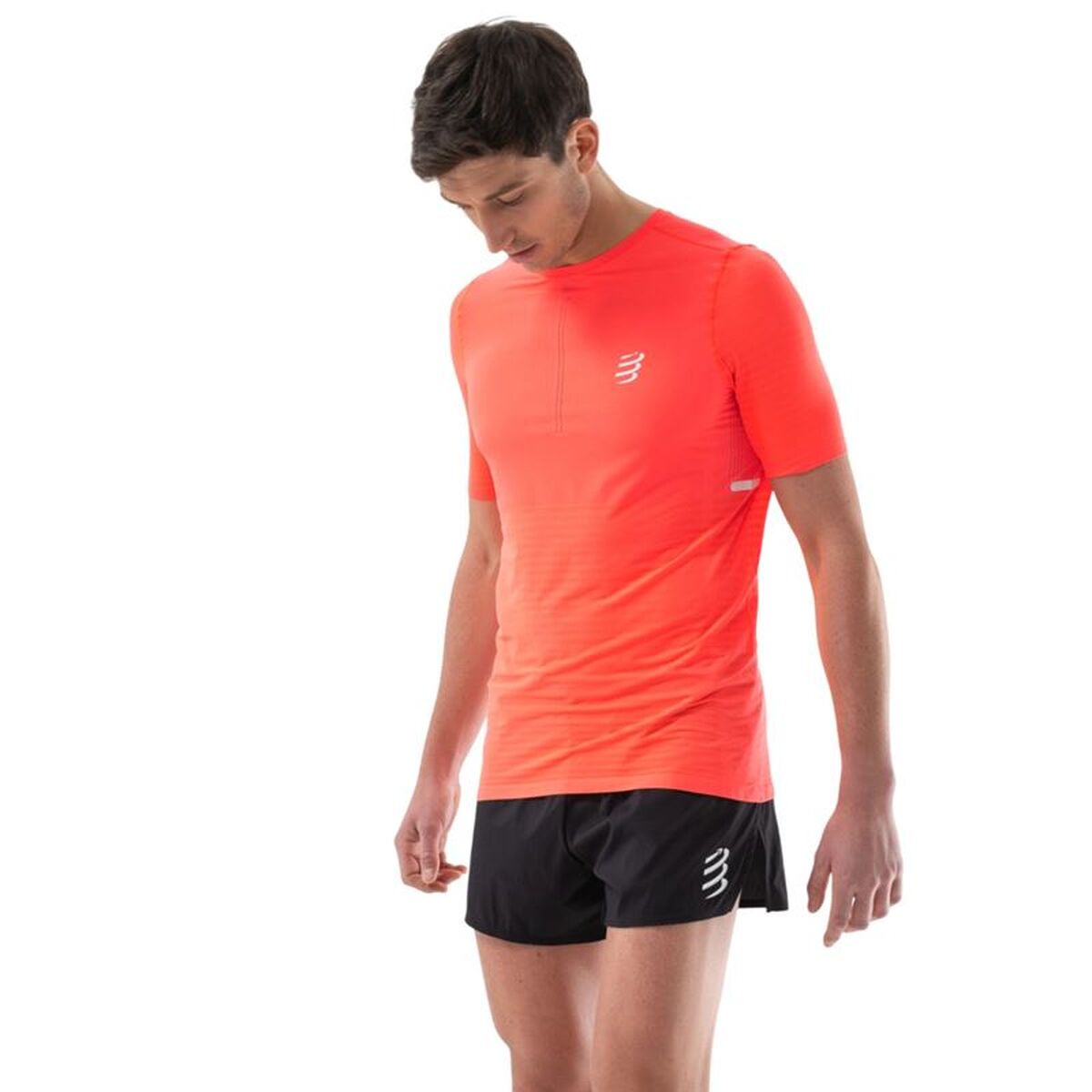 "Compressport Pro Racing t-shirt herr röd framifrån"