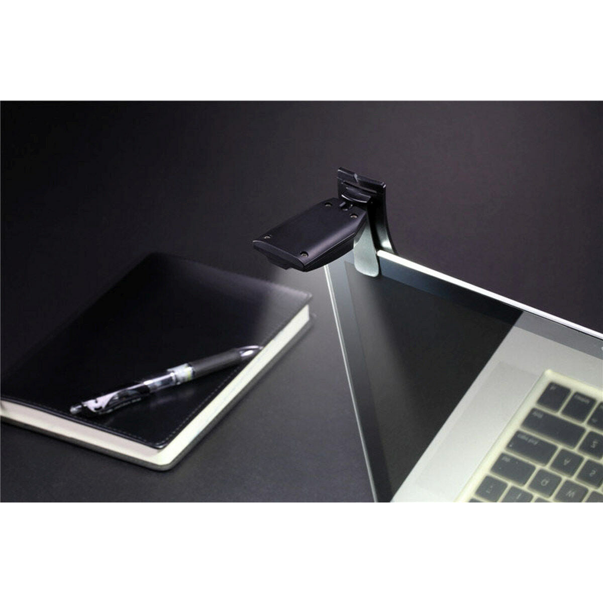 "Velamp 2W LED-pannlampa laddningsbar IP44"