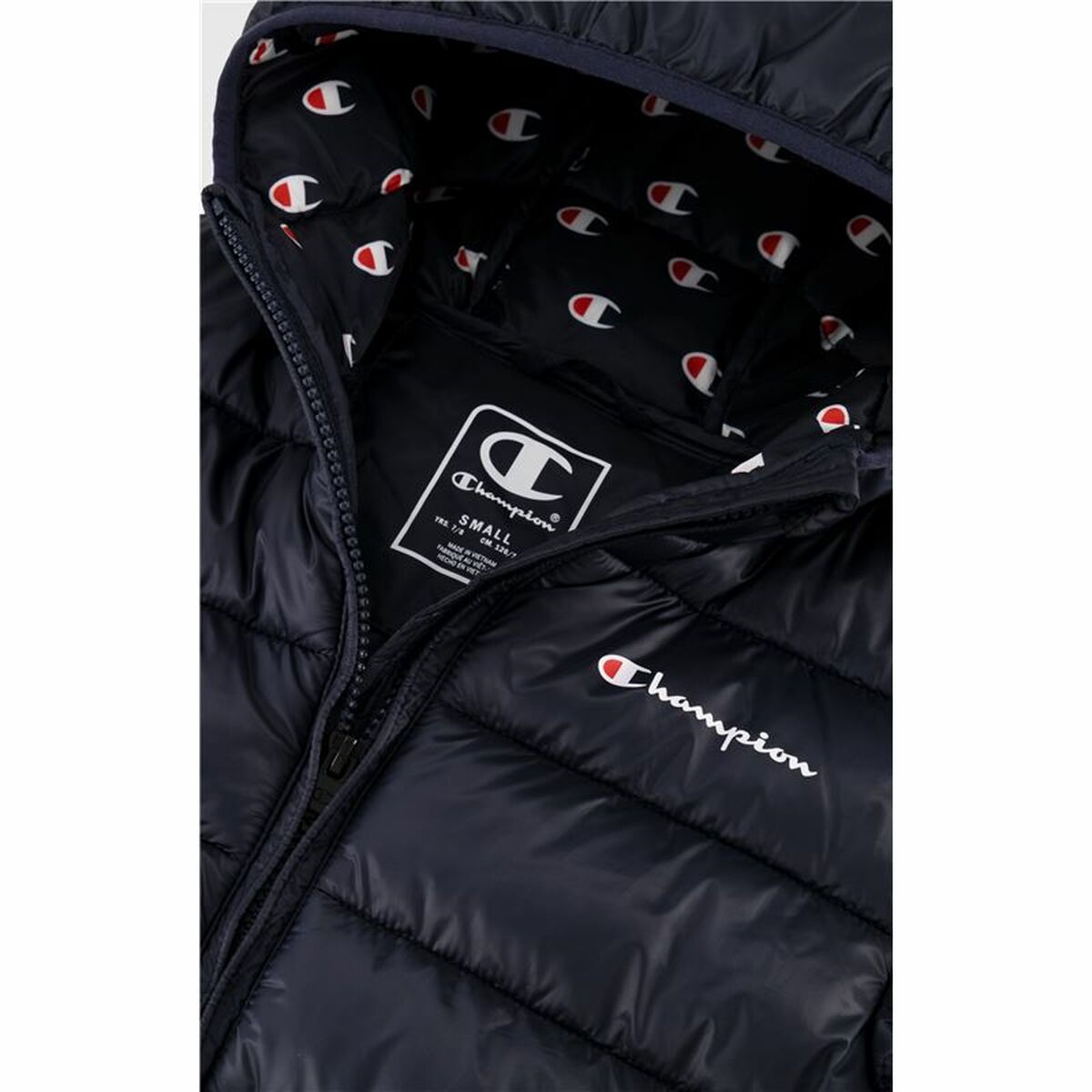 "Champion mörkblå träningsjacka herr – närbild på luvan och Champion-detaljen på bröstet."