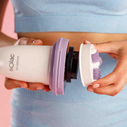 "Ergonomiskt grepp på Solac ME7714 massageapparat"