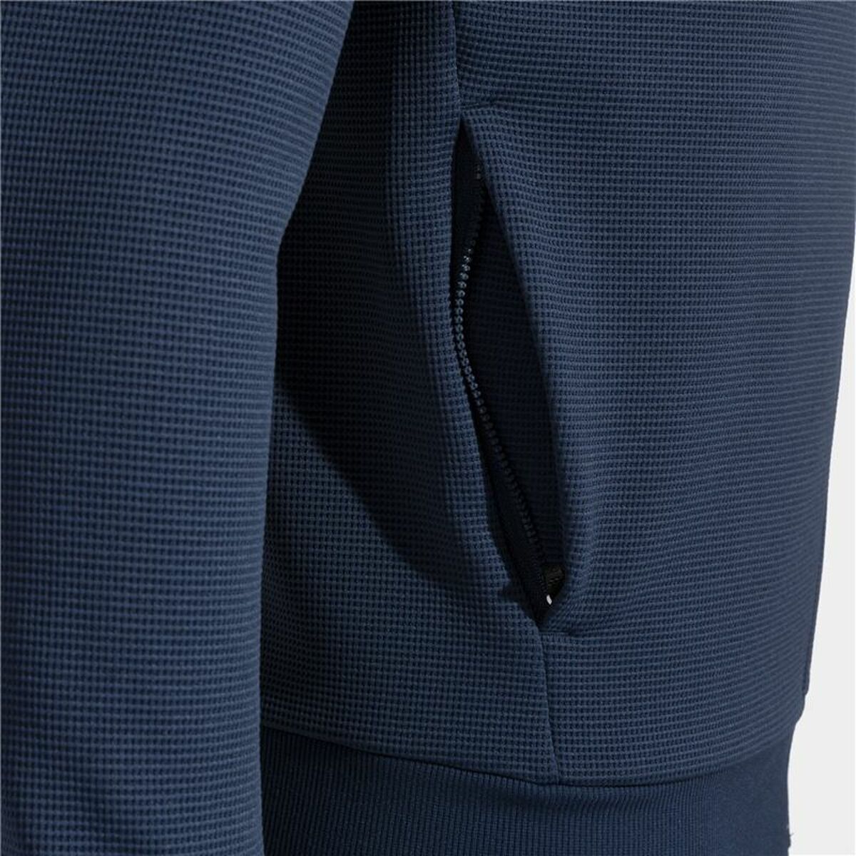 "Joma Sport Toledo träningsjacka herr – närbild på ficka med dragkedja."